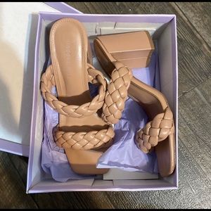 Cute chunky heels only worn once at a wedding for my bridesmaid dress.